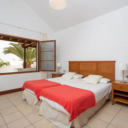 Villa Dorada Villa *